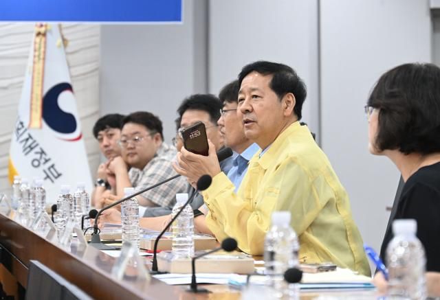 구윤철 부총리 겸 기획재정부 장관이 18일 정부세종청사에서 체인저스와의 오찬간담회에서 발언하고 있다 사진기획재정부