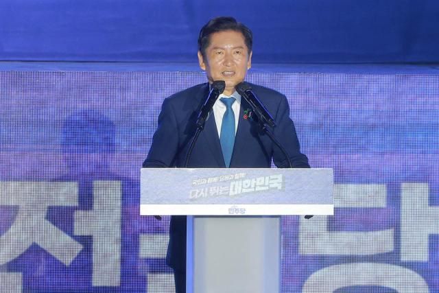 정청래 더불어민주당 신임 당대표가 2일 오후 고양 킨텍스에서 열린 전국당원대회에서 수락연설을 하고 있다 사진유대길 기자 dbeorlf123ajunewscom