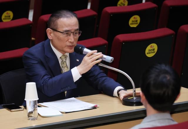 위성락 국가안보실장이 22일 서울 용산 대통령실에서 한미 한일 정상회담 등 현안 관련 기자간담회를 하고 있다사진연합뉴스