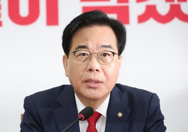 송언석 국민의힘 비상대책위원장 겸 원내대표가 7일 국회에서 열린 비상대책위원회의에서 발언하고 있다 사진연합뉴스