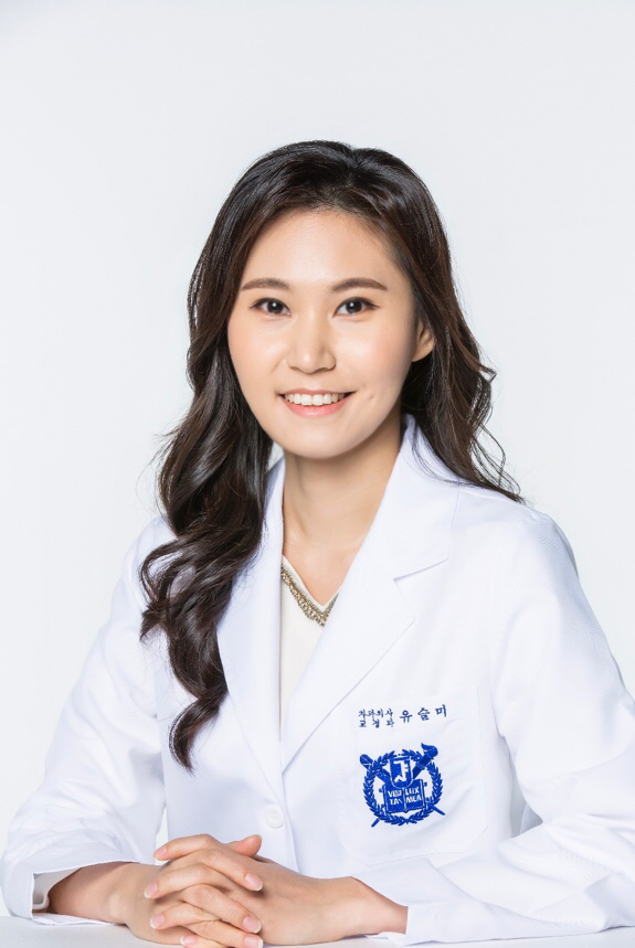 유슬미 DDSDoctor of Dental Surgery 사진 유슬미 DDS