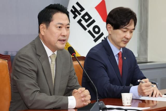 장동혁 국민의힘 대표가 9일 서울 여의도 국회에서 더불어민주당 정청래 대표의 본회의 교섭단체대표 연설에 대해 비판하고 있다 사진연합뉴스