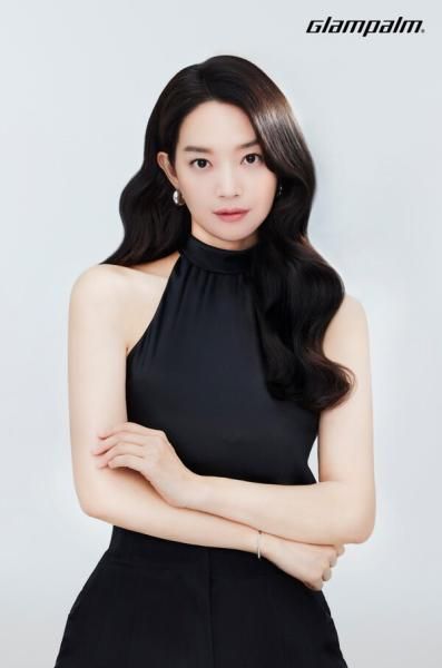 글램팜 모델 신민아