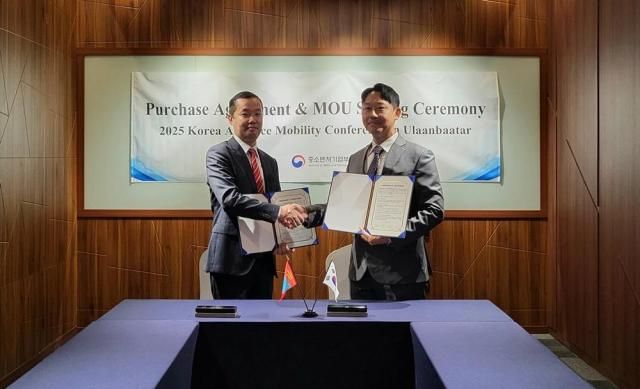 왼쪽부터 Magnai Ganzorig 지모바일 CEO와 조준상 차봇모빌리티 부대표CFO 사진차봇