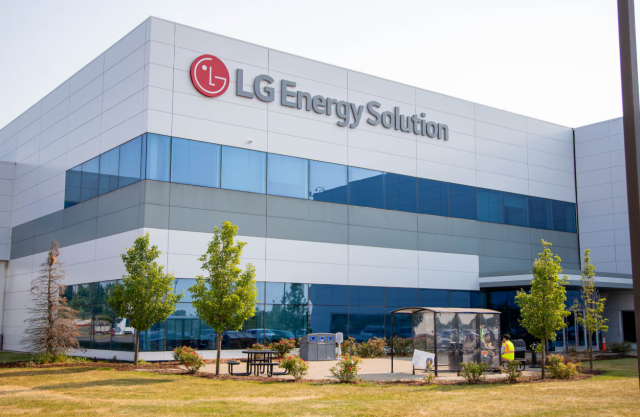 LG에너지솔루션의 미국 미시간주 홀랜드 공장 전경 사진LG에너지솔루션 