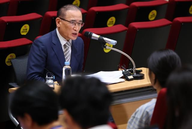 위성락 국가안보실장이 19일 용산 대통령실에서 이재명 대통령 UN 총회 순방 일정 관련 브리핑을 하고 있다사진연합뉴스