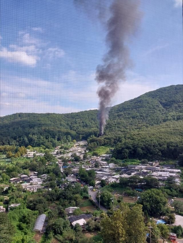 서울 강남구 개포동 구룡마을에서 화재가 발생했다 사진연합뉴스