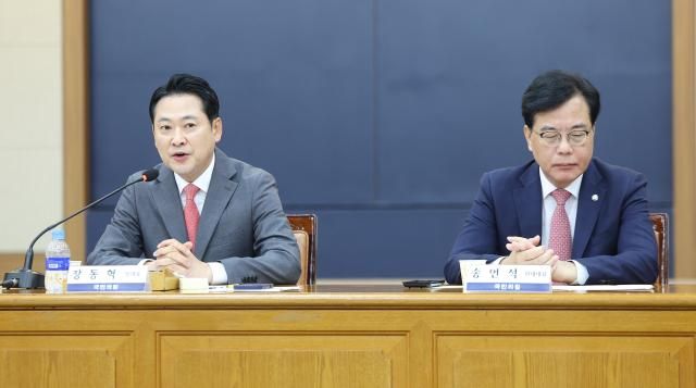 장동혁 국민의힘 대표가 22일 대구 동구 신천동 대구상공회의소에서 열린 국민의힘-대구상의 정책 간담회에서 모두발언 하고 있다 사진연합뉴스