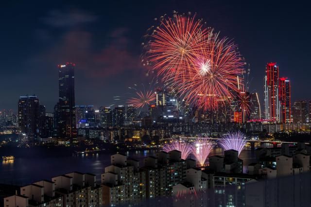 지난해 9월 5일 열린 2024 서울세계불꽃축제 사진연합뉴스