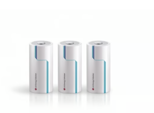 LG에너지솔루션의 46시리즈 배터리 사진LG엔솔 