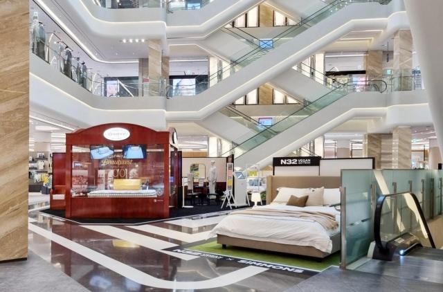 신세계백화점 하남점 ‘뷰티레스트 X N32’ 팝업스토어 사진시몬스침대
