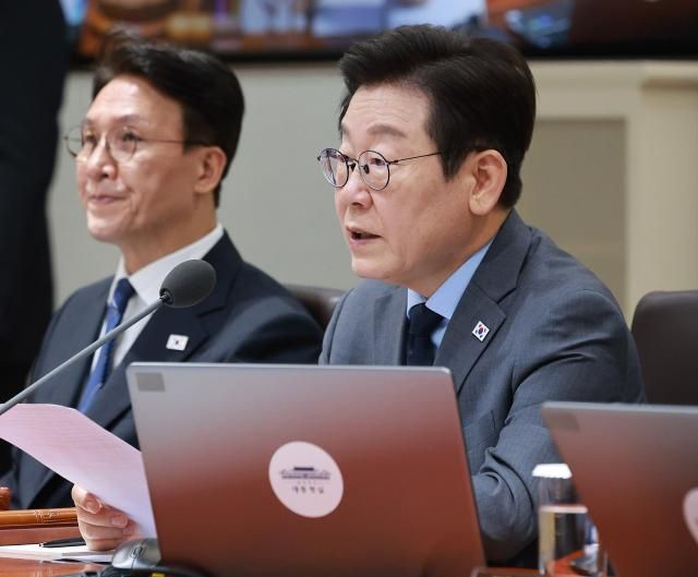 이재명 대통령이 9일 서울 용산 대통령실 청사에서 열린 국무회의에서 발언하고 있다사진연합뉴스