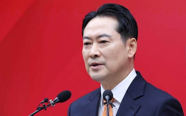 국민의힘 장동혁 대표가 7일 서울 여의도 중앙당사에서 당 쇄신안을 발표하고 있다 