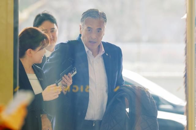 타마츠카 겐이치 일본 롯데홀딩스 대표가 15일 오전 서울 송파구 롯데월드타워에서 열리는 2026 상반기 롯데 VCM’Value Creation Meeting·옛 사장단회의에 참석하고 있다 20260115사진유대길 기자 dbeorlf123ajunewscom