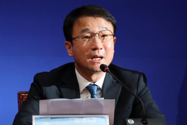 한병도 더불어민주당 원내대표가 16일 국회에서 열린 최고위원회의에서 발언하고 있다 사진연합뉴스