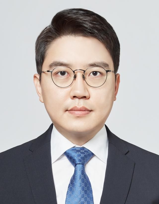 법무법인유 광장 주성환 변호사사진법무법인유 광장
