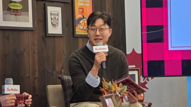 안태열 BKR CBO가 28일 팀홀튼 신논현점에서 열린 2026 팀홀튼 뉴이어 웜업에서 발언하고 있다 사진김현아 기자