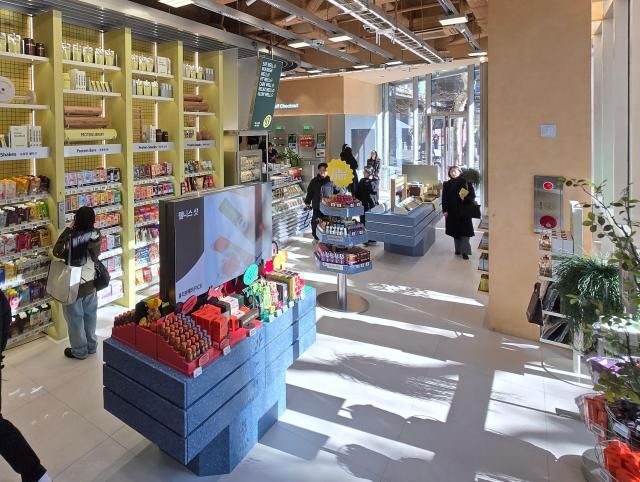 30일 오픈하는 올리브베러 1호점 광화문점 전경 사진박승호 기자