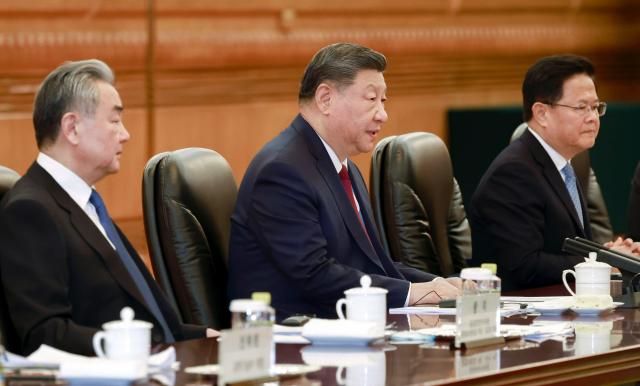 시진핑 중국 국가주석이 5일 베이징 인민대회당에서 열린 이재명 대통령과의 정상회담에서 발언하고 있다 사진연합뉴스