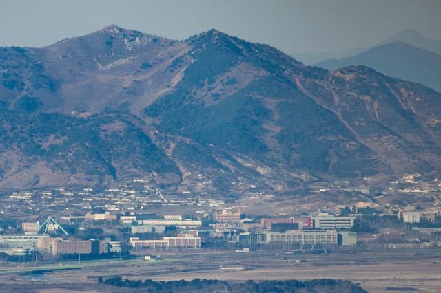 지난달 11일 적막한 개성공단 일대 모습 사진연합뉴스