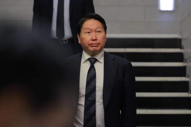 최태원 대한상공회의소 회장이 지난 1월 2일 오후 서울 중구 대한상공회의소에서 열린 2026년 경제계 신년인사회에 참석하고 있다 사진이나경 기자