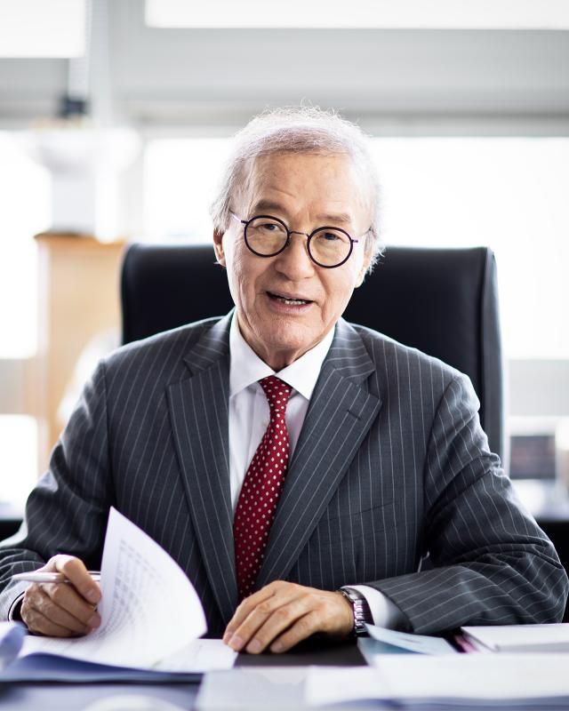 미스토홀딩스 윤윤수 명예회장 사진미스토홀딩스 