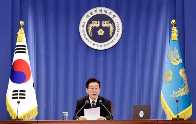 이재명 대통령이 26일 청와대에서 열린 수석보좌관회의에서 발언하고 있다사진연합뉴스