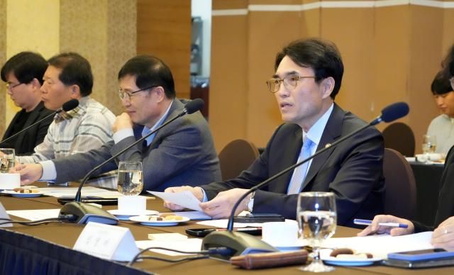 권창준 고용노동부 차관 사진고용노동부