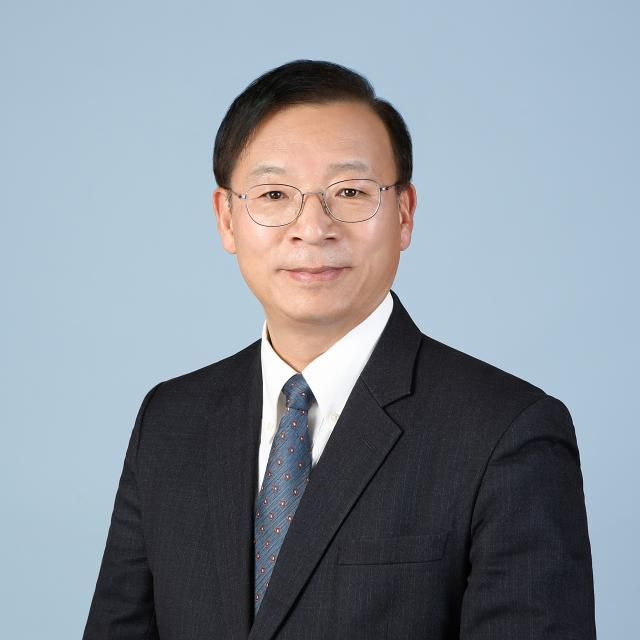 율촌의 강도태 신임 고문 사진법무법인 율촌