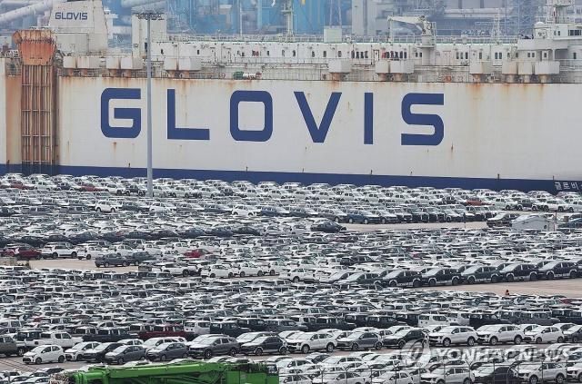 수출 대기 중인 자동차 모습이다 사진연합뉴스