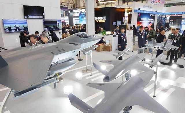 지난 2월 부산 벡스코서 개막한 DSK 2026드론쇼 코리아 전경 사진연합뉴스