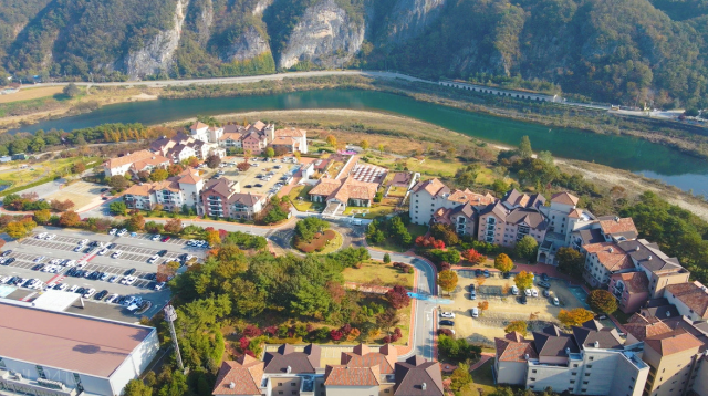 강원 영월군 탑스텐 리조트 동강시스타_전경동강 사진SM그룹