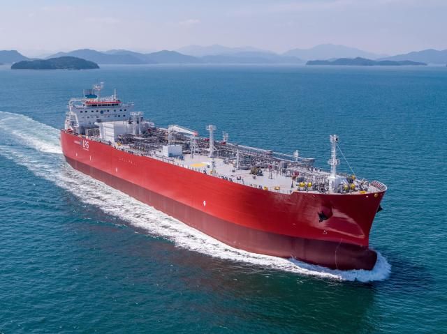 삼성중공업이 건조한 대형가스운반선 사진삼성중공업