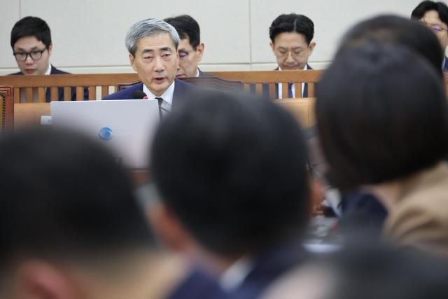 질의에 답하는 신현송 한국은행 총재 후보자 사진연합뉴스