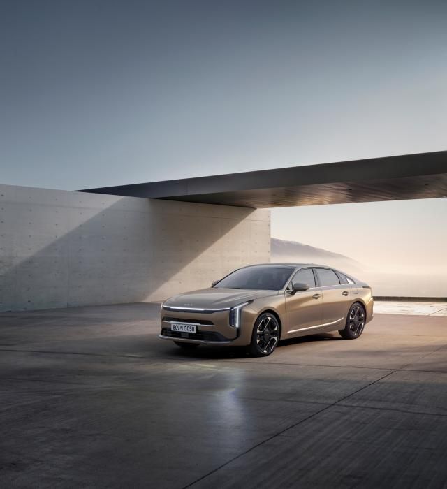 The 2027 K8사진기아