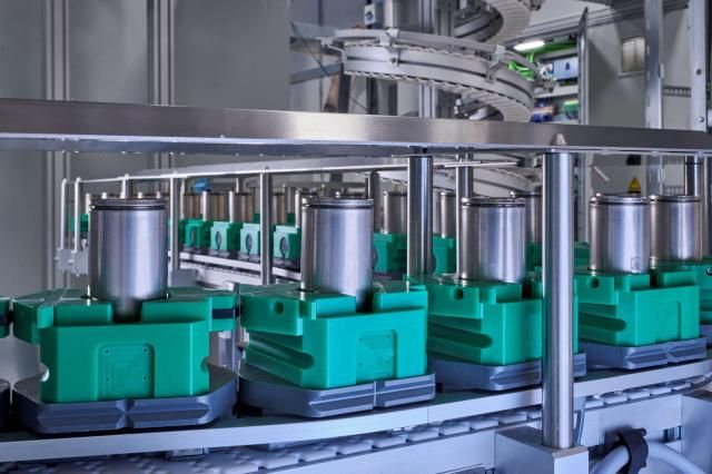 BMW 그룹이 인공지능 활용해 배터리 셀 생산 공정 혁신에 나선다사진-BMW코리아