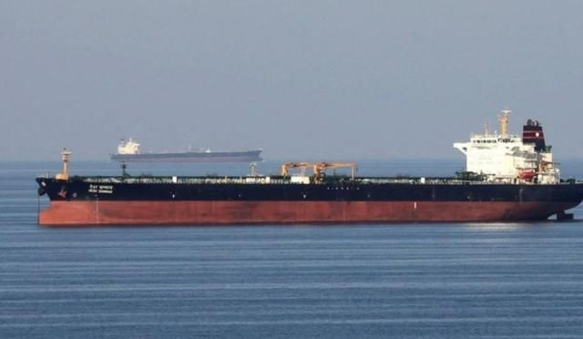 호르무즈 해협 통과하는 유조선 사진연합뉴스