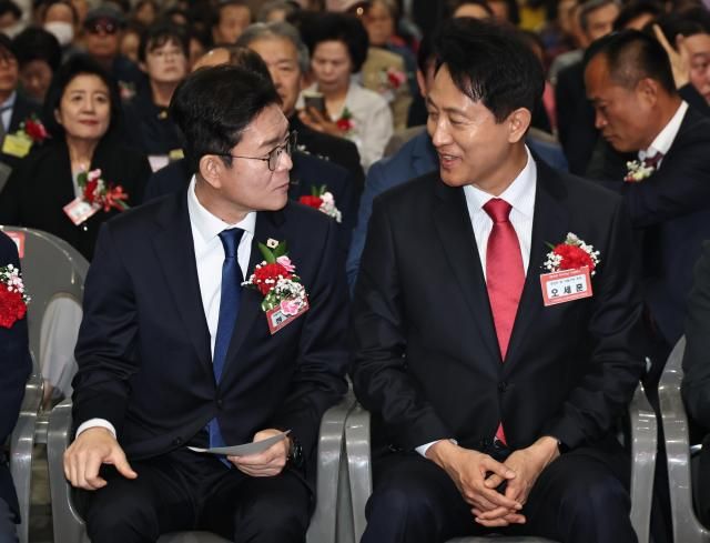  호준석 오세훈 서울시장 후보 선대위 대변인이 22일 GTX-A 철근 누락 논란과 관련해 숫자는 거짓말하지 않는다며 안전성 수치를 근거로 민주당의 공세를 반박했다 사진은 정원오후보와 오세훈 후보 연합뉴스 