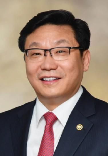 주형환 전 산업통상자원부 장관 사진저출산고령사회위원회