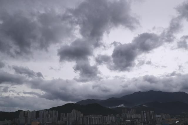 구름 낀 하늘 사진연합뉴스