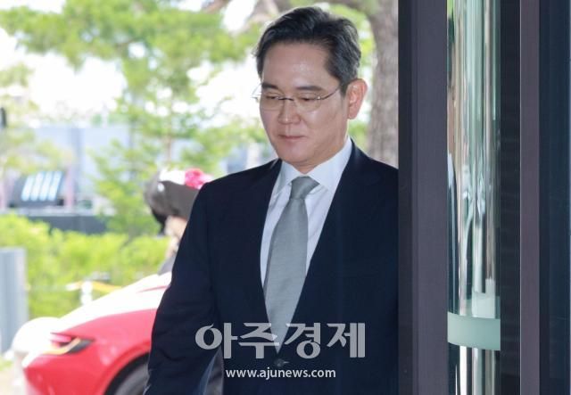 이재용 삼성전자 회장이 1일 오후 서울 중구 신라호텔에서 열린 2026 삼성호암상 시상식에 참석하고 있다 20260601사진유대길 기자 dbeorlf123ajunewscom