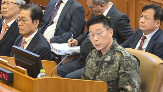 조성현 전 육군 수도방위사령부 제1경비단장대령이 윤석열 전 대통령 탄핵 심판 8차 변론에 나와 증언하는 모습 사진연합뉴스