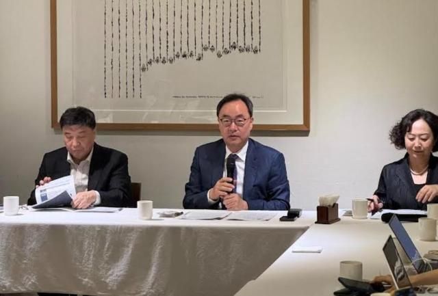 이진우 대한의학회 회장이 8일 열린 2026 대한의학회 학술대회 기자간담회에서 발표하고 있다사진대한의학회