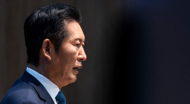 더불어민주당 정청래 전 대표가 지난 13일 국회 소통관에서 8·17 전당대회에 당 대표 후보 출마 기자회견을 하고 있다사진연합뉴스