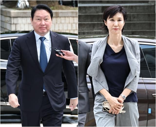 최태원 SK그룹 회장왼쪽과 노소영 아트센터 나비 관장이 26일 서울 서초구 서울중앙지방법원에서 열린 재산 분할 파기환송심 2차 변론기일에 출석하기 위해 법정으로 향하고 있다사진연합뉴스