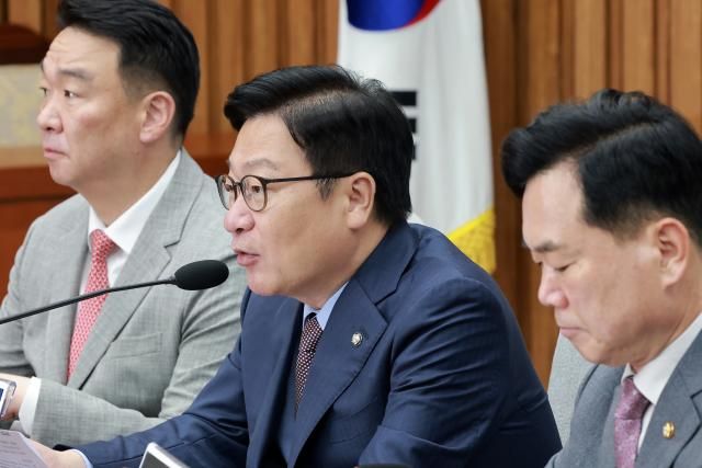 정점식 국민의힘 원내대표가 7일 국회에서 열린 원내대책회의에 참석해 발언하고 있다 사진연합뉴스