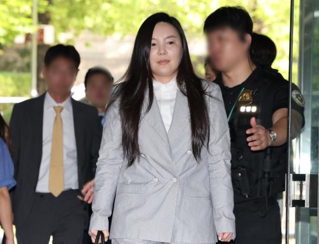 연예기획사 원헌드레드 레이블 차가원 대표가 3일 구속 전 피의자 심문영장실질심사을 위해 서울 서초구 서울중앙지법에 출석하고 있다 사진연합뉴스