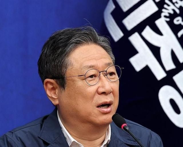 황희 더불어민주당 의원 사진연합뉴스