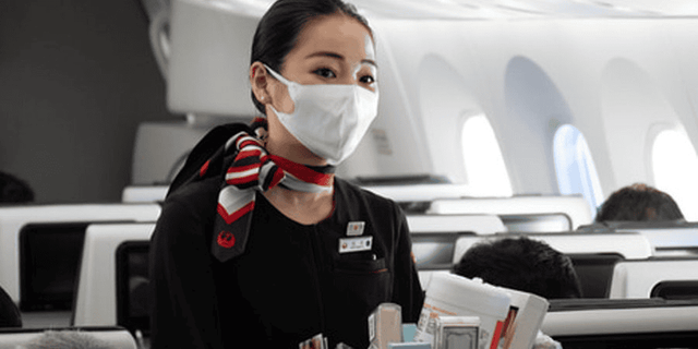 기내에서 화가 난 승객들