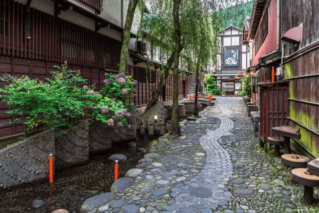 구조하치만의 풍경